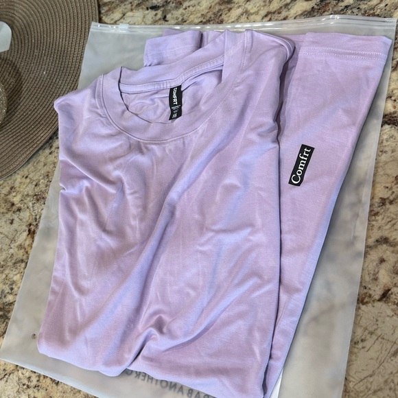 Comfrt Other - Cloud Lounge Tee - Lavender XS